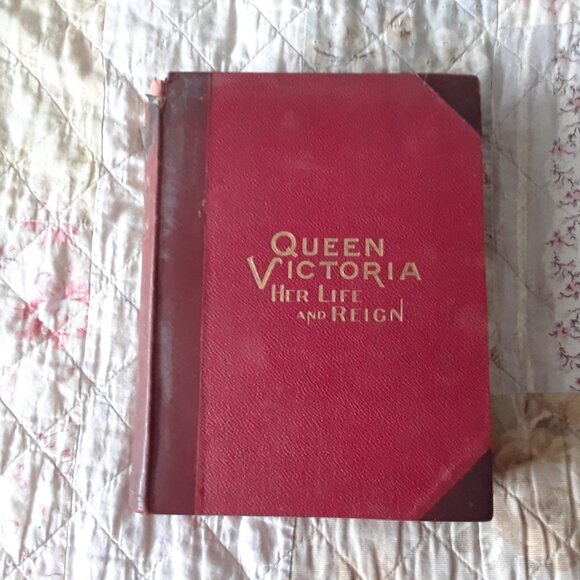 RARE 1896 Queen Victoria Her Life and Reign Antique Book - Picture 1 of 16